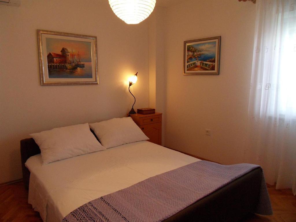 Apartments Varos สปลิท ห้อง รูปภาพ