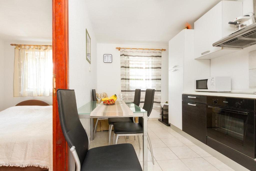 Apartments Varos สปลิท ห้อง รูปภาพ