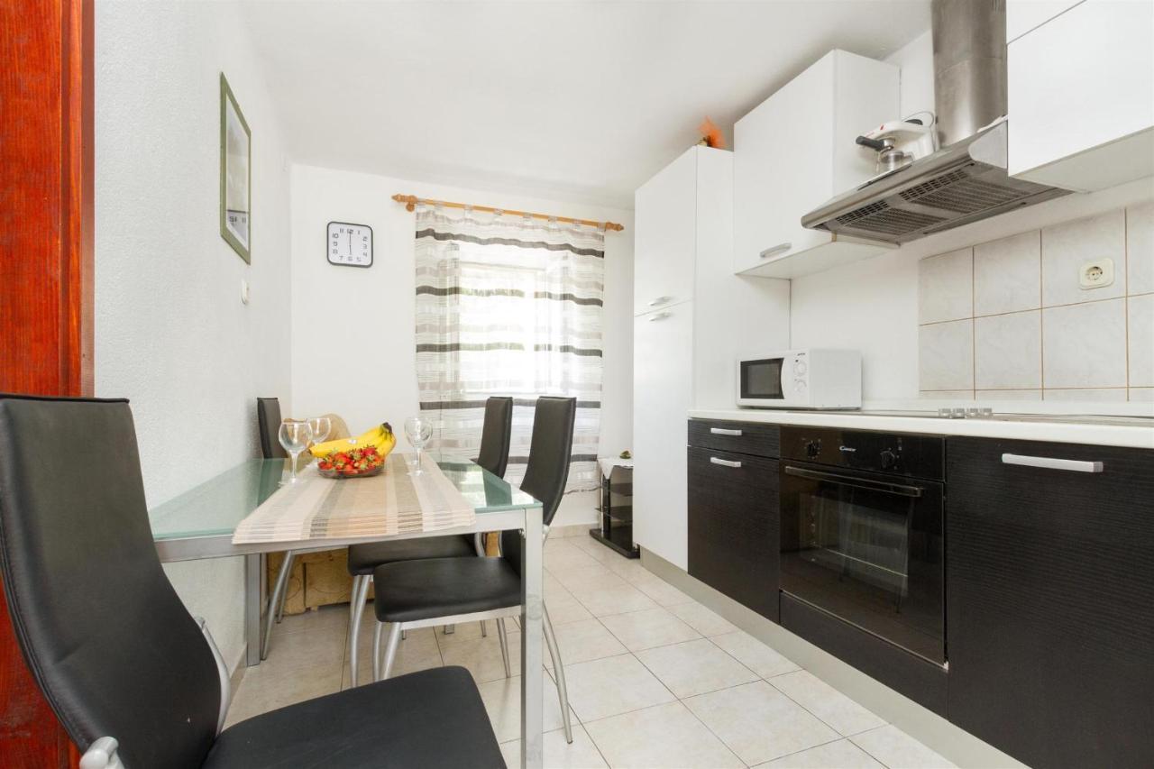 Apartments Varos สปลิท ห้อง รูปภาพ